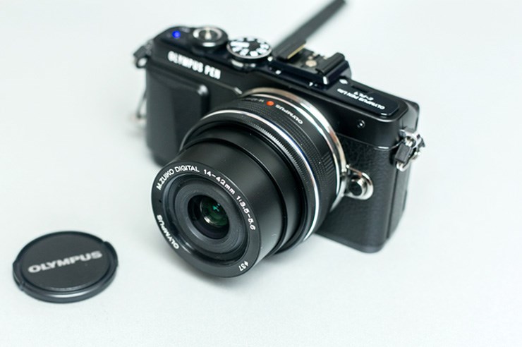 Olympus PEN E-PL7 (2).jpg